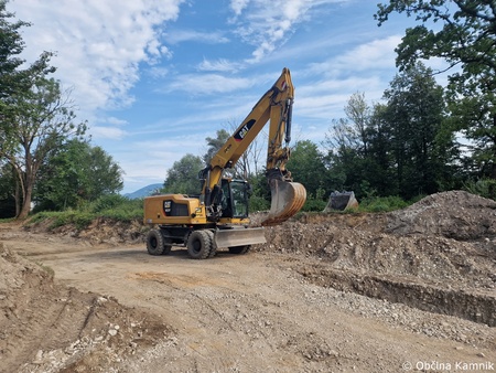 Izgradnja protipoplavnega nasipa Šmarca-Nožice – etapa 1 (1)